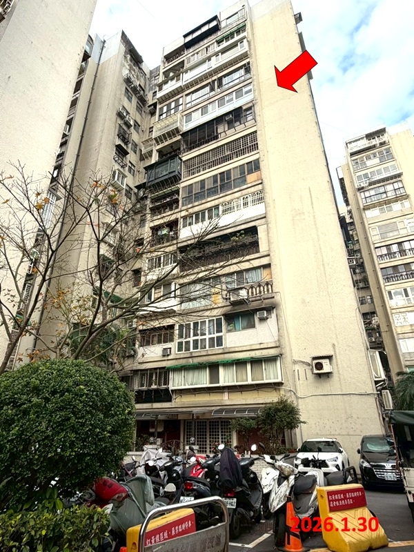 2房【伯爵山莊一期】翠峰街25號10樓3 法拍屋照片3