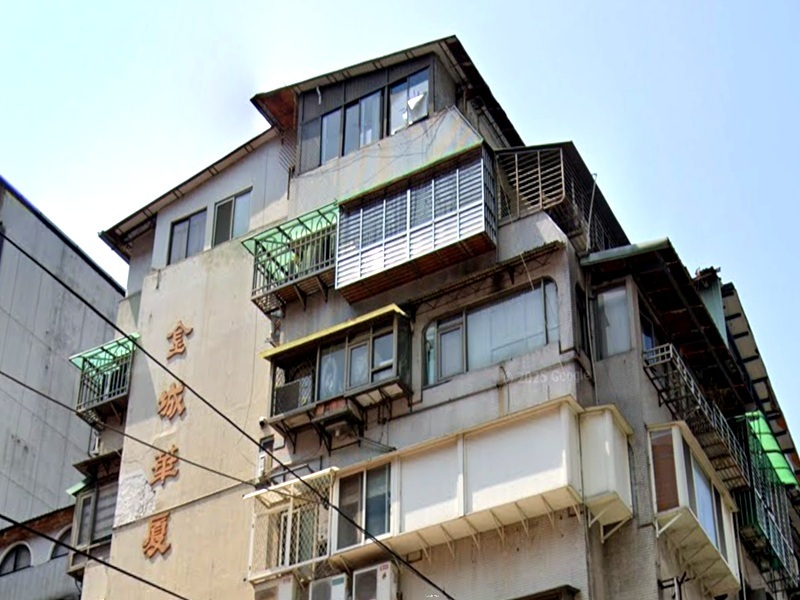 收租套房【電梯頂加】敦化南路一段190巷38號7樓 法拍屋照片1
