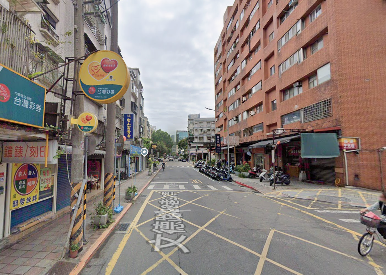 大庭院30坪【一樓】文德路22巷27弄24號1樓 法拍屋照片9