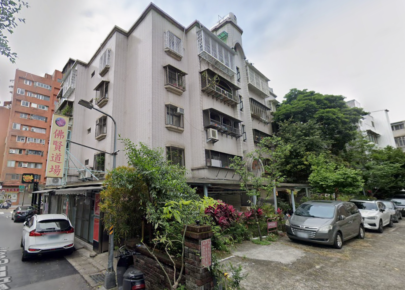 大庭院30坪【一樓】文德路22巷27弄24號1樓 法拍屋照片5