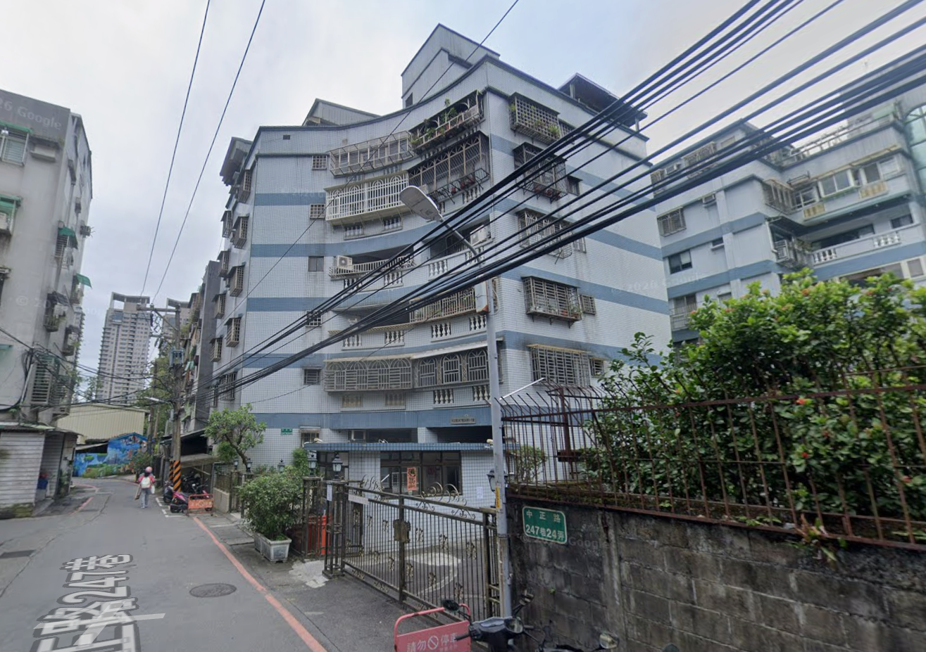 中正國小【中正新都】中正路247巷24弄5號1樓 法拍屋照片1