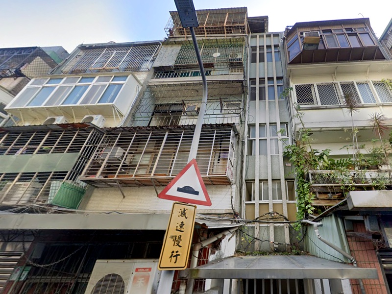 公園旁【公寓】新生北路三段87巷42號3樓 法拍屋照片3