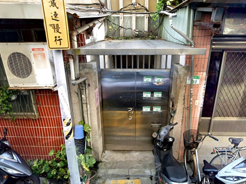 公園旁【公寓】新生北路三段87巷42號3樓 法拍屋照片4