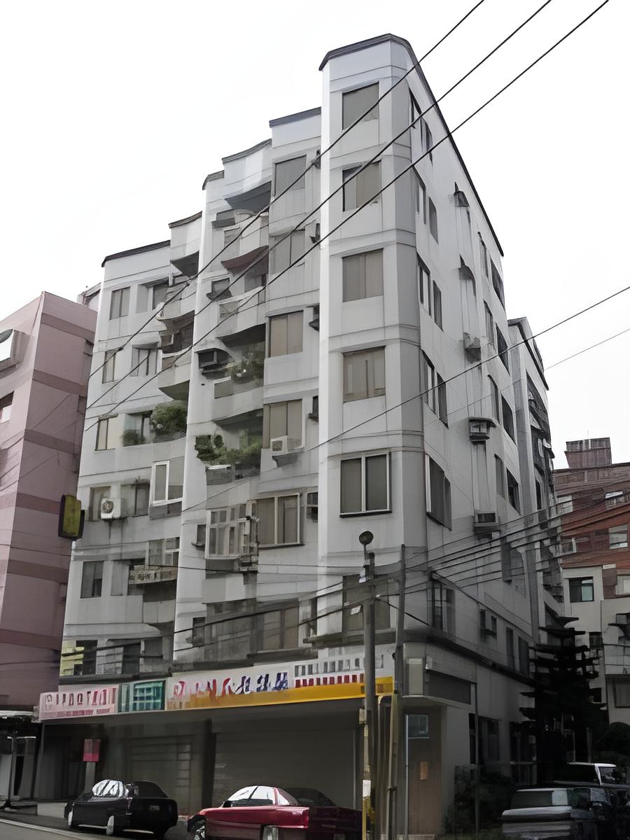 金龍國小【明湖培園】明峰街8號4樓 法拍屋照片3