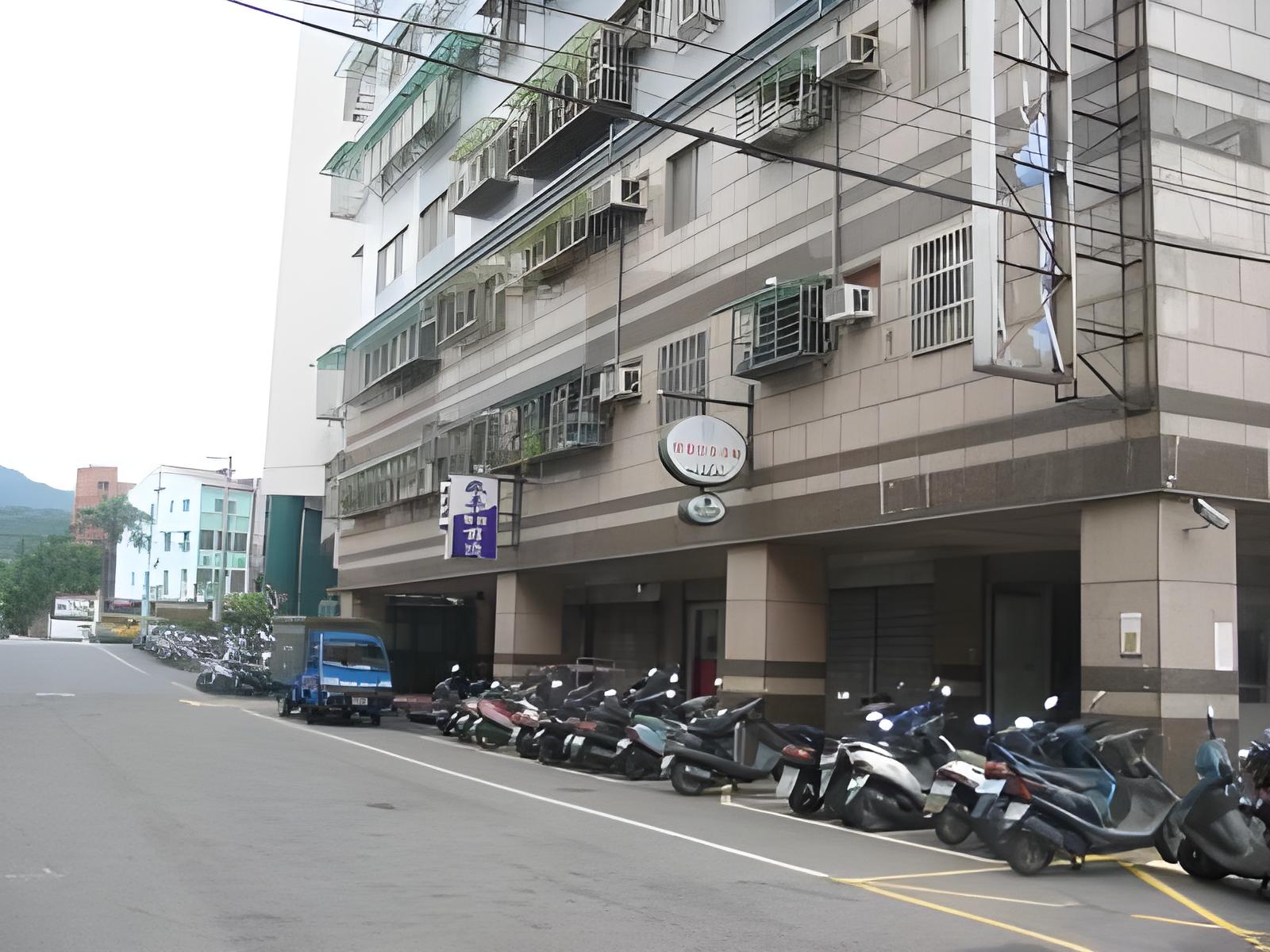 【收租商場店面】8車位立仁街42號地下一層 法拍屋照片6