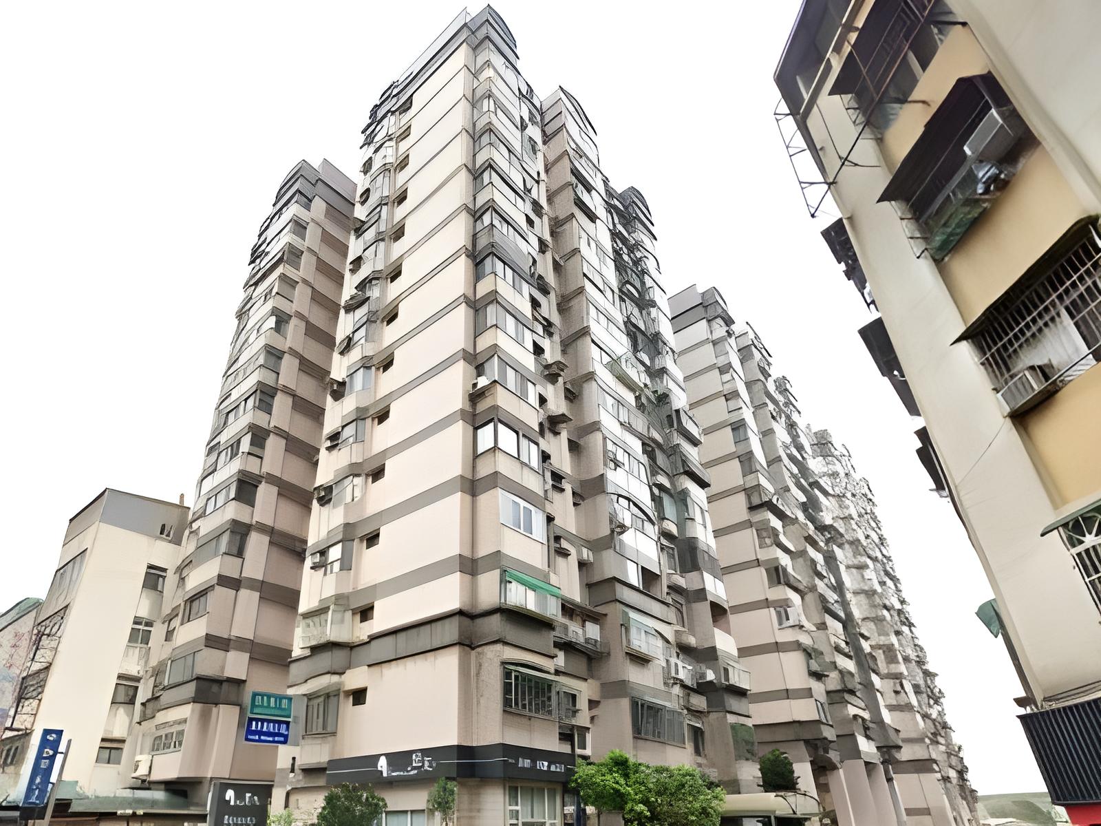 文化國小【中央甲天廈】文化街24巷1號3樓2 法拍屋照片2