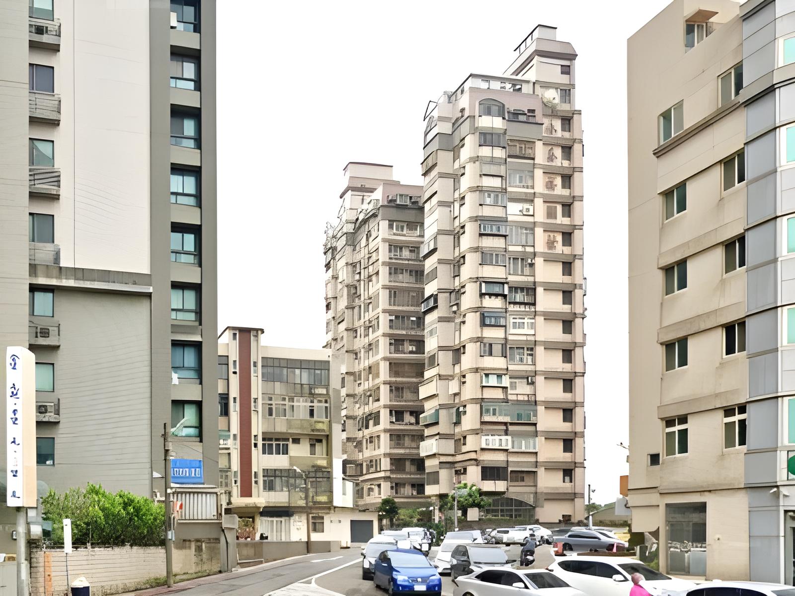 文化國小【中央甲天廈】文化街24巷1號3樓2 法拍屋照片6