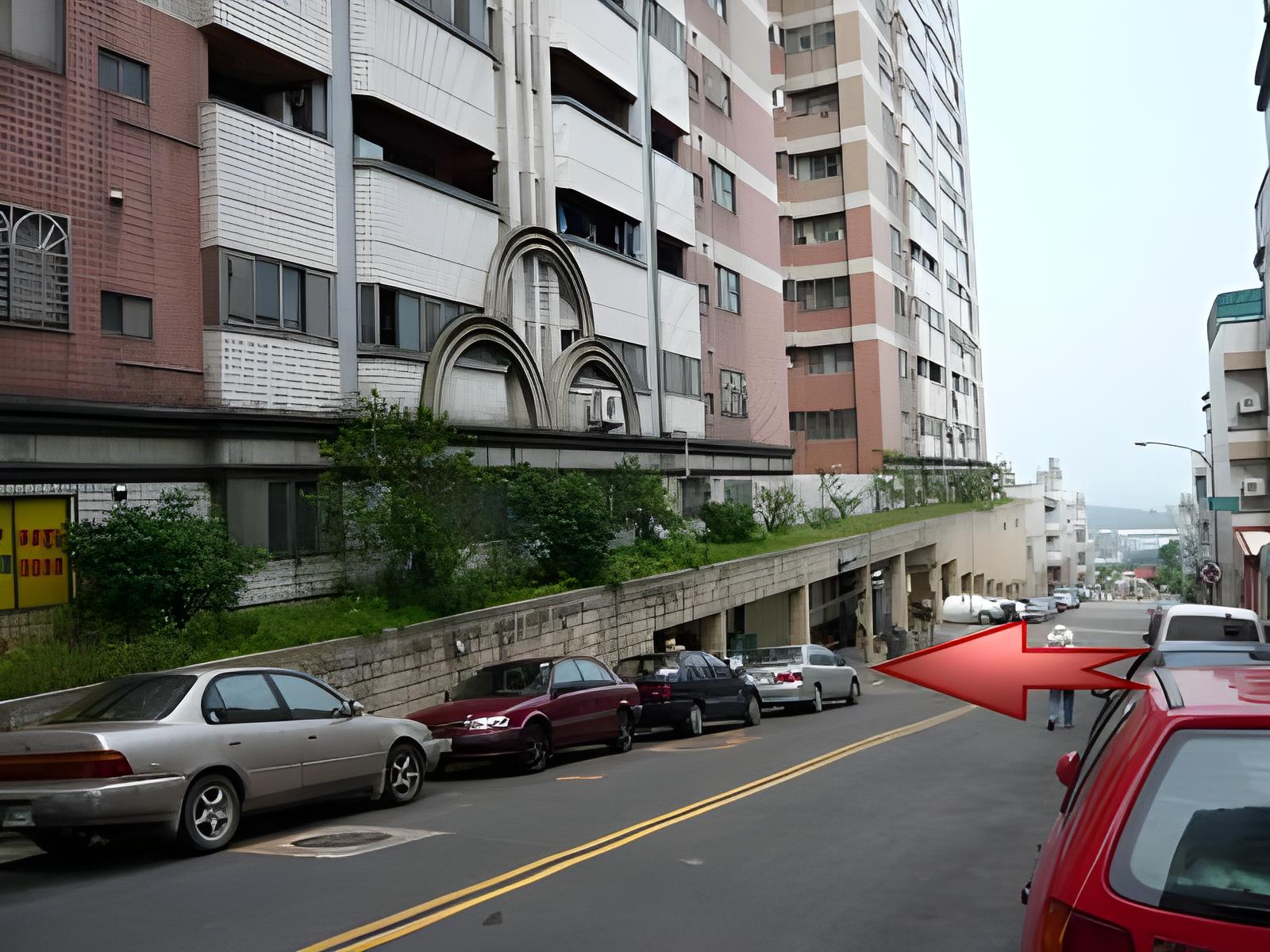 二樓【台北亞熱帶凱撒區】裕成南路358號2樓 法拍屋照片5