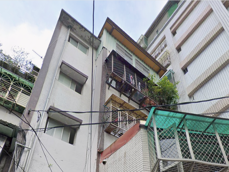 3樓【興南國小】忠孝街100號3樓 法拍屋照片2