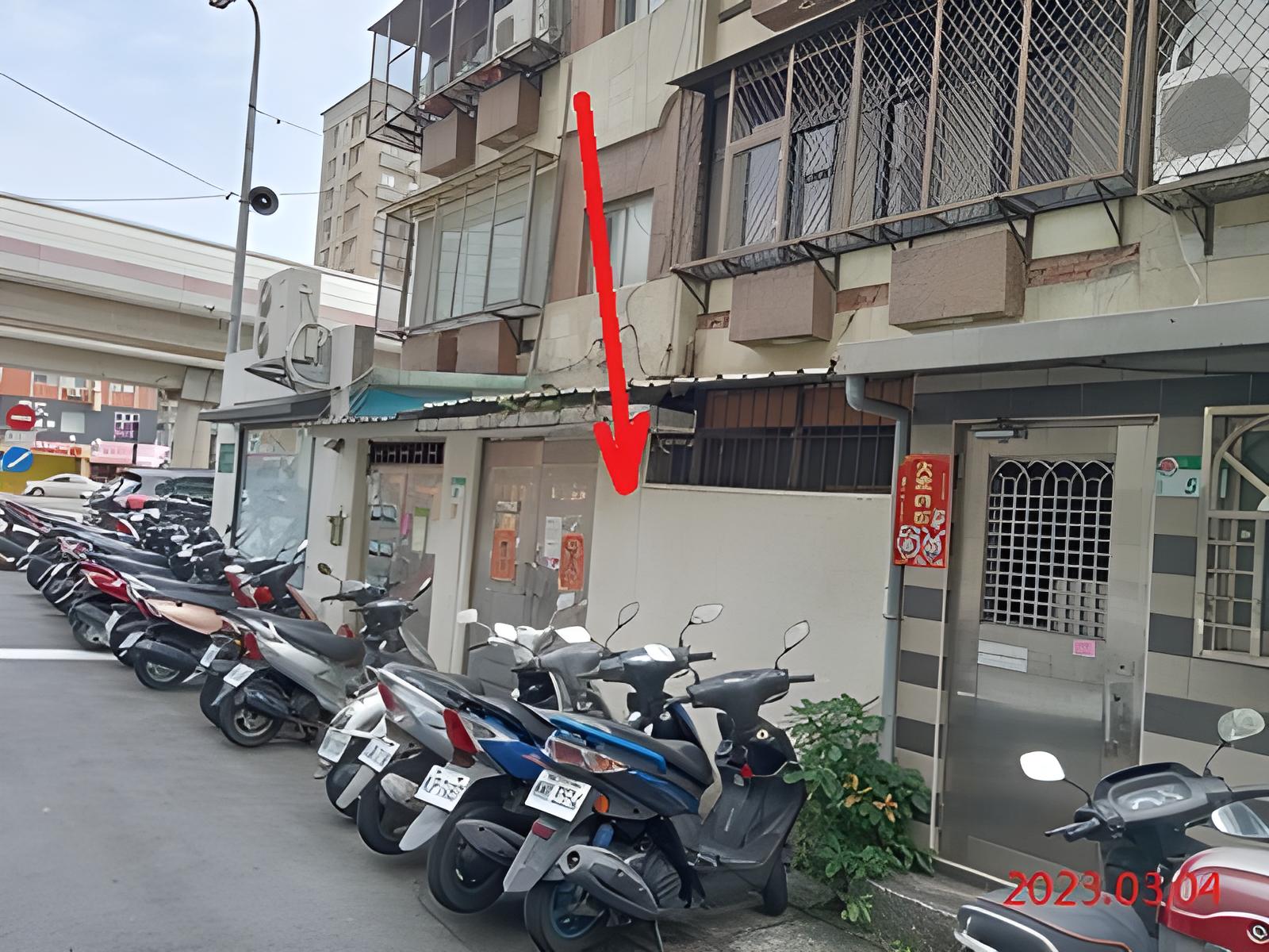一樓【芝山站】福華路165巷3號1樓 法拍屋照片2