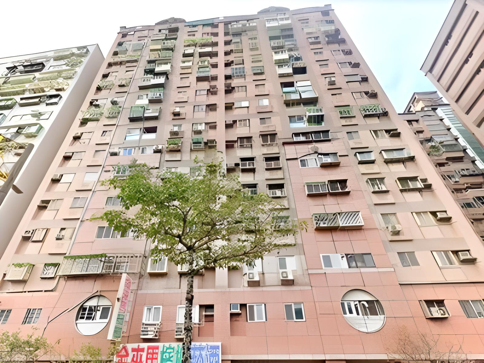 八里國小【巴黎風情】中華路二段350號9樓 法拍屋照片2