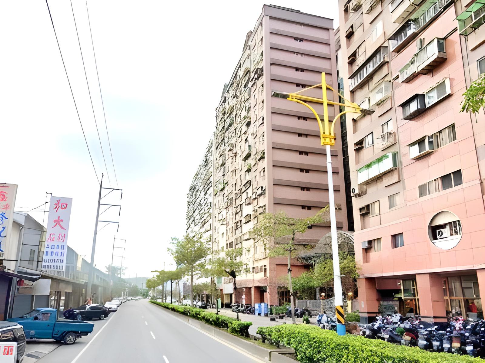八里國小【巴黎風情】中華路二段350號9樓 法拍屋照片6