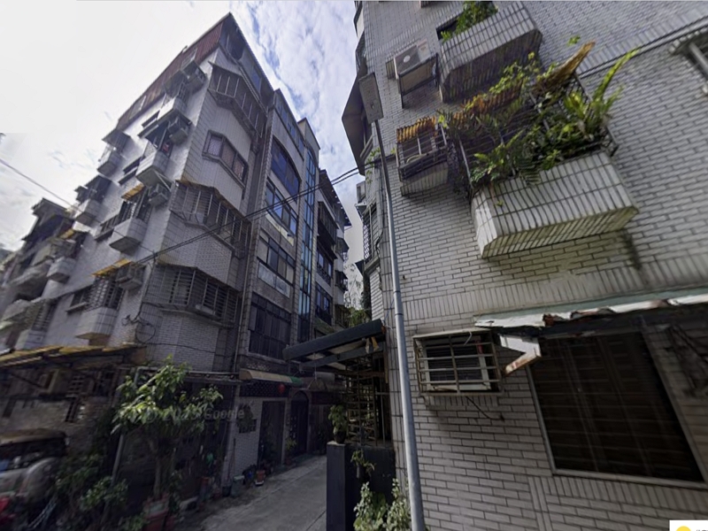 一樓【象山】信義路六段76巷8弄46號1樓 法拍屋照片2