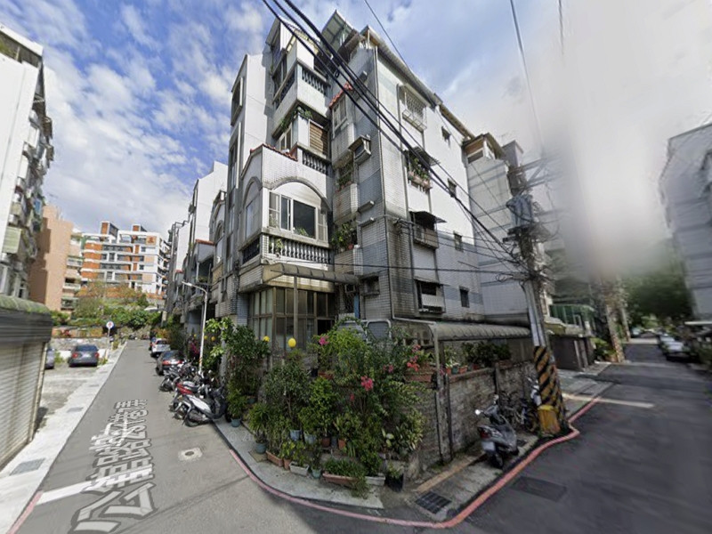 樓中樓【清江國小】公館路231巷7弄4號4樓 法拍屋照片2