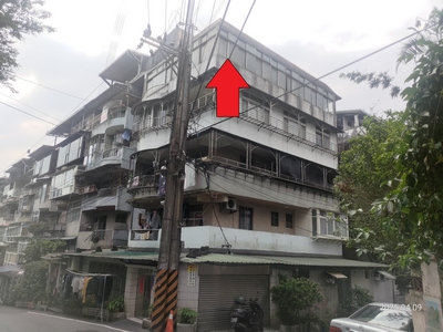 3房【美之城社區】永業路81巷40號5樓 法拍屋照片4