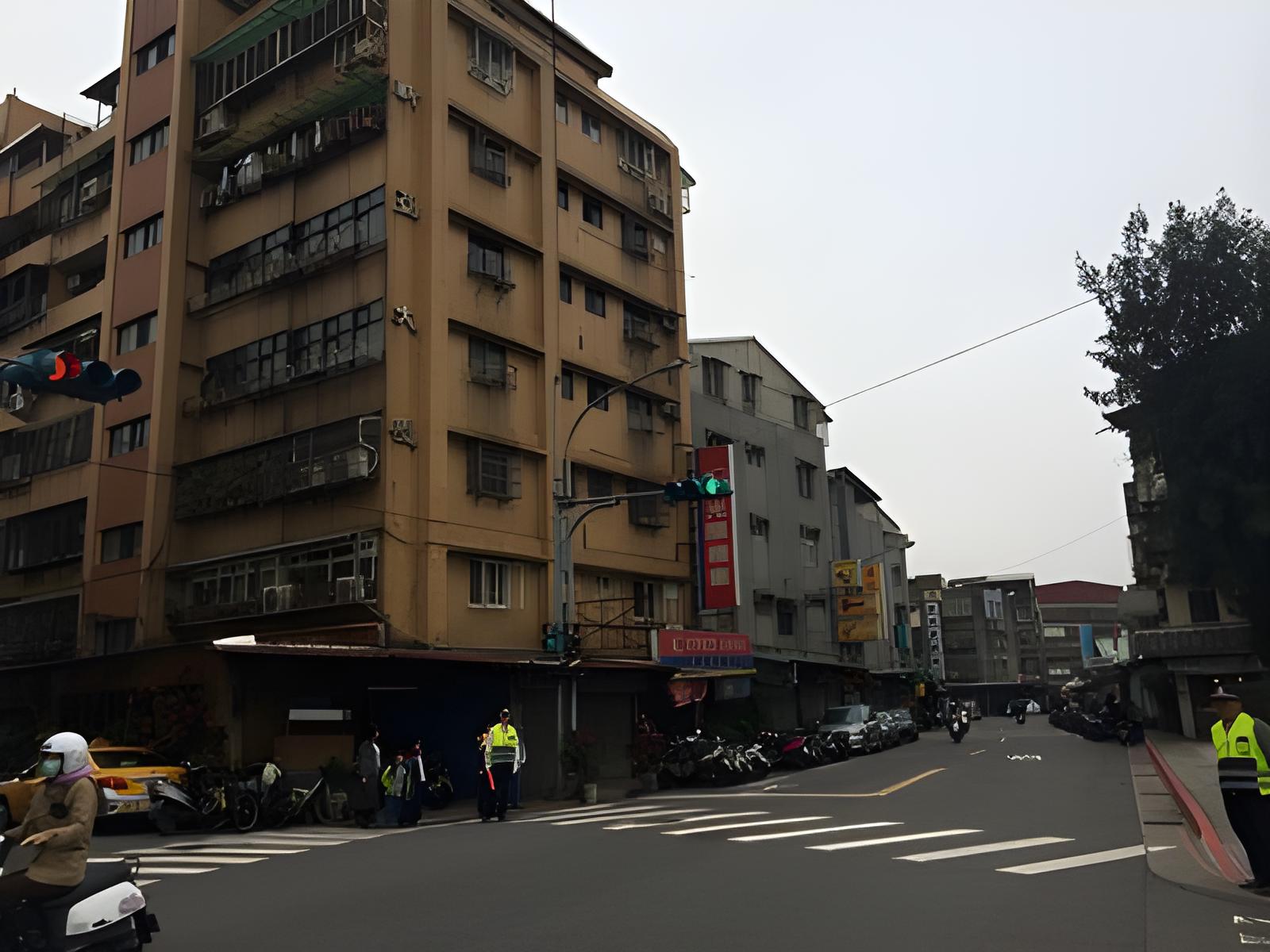 1樓地下室【新亞大廈】安居街108巷14號1樓 法拍屋照片1