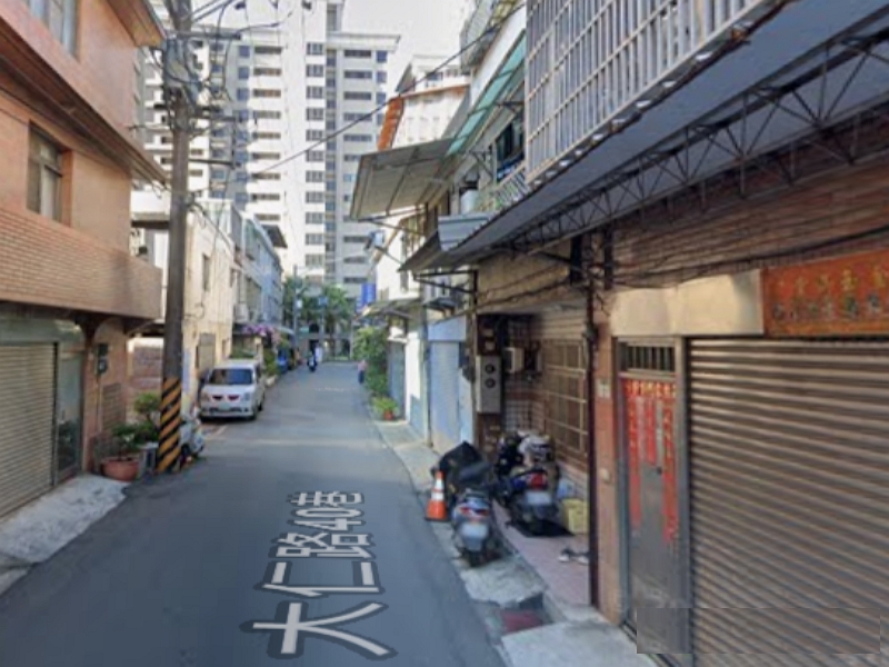 增建18坪大仁路40巷28號 法拍屋照片3
