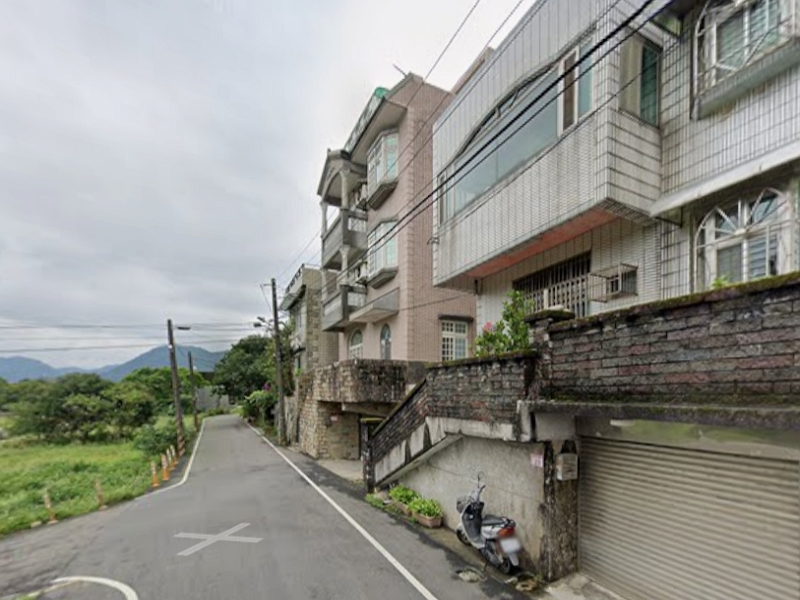 新興高中【青井澤】永豐路360巷18號 法拍屋照片3
