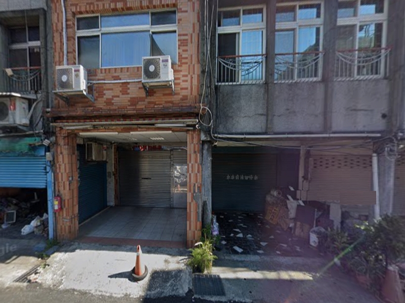 增建60坪【透天店面】春日路978號 法拍屋照片1